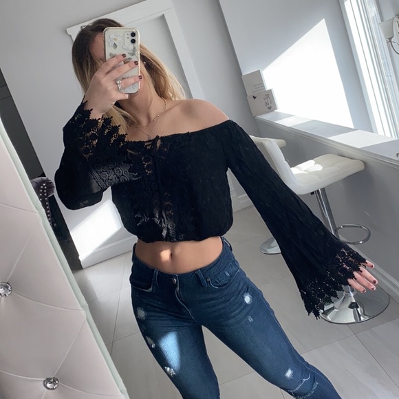 Lace Crop Top - Picture 2 of 8